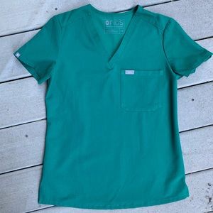Figs Scrubs | Caterina Scrub Top